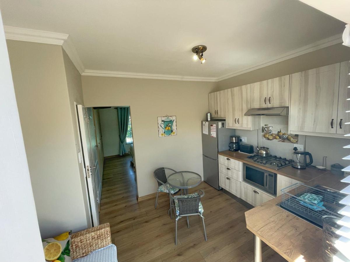 Lemon Tree Cottage Edgemead Eksteriør bilde